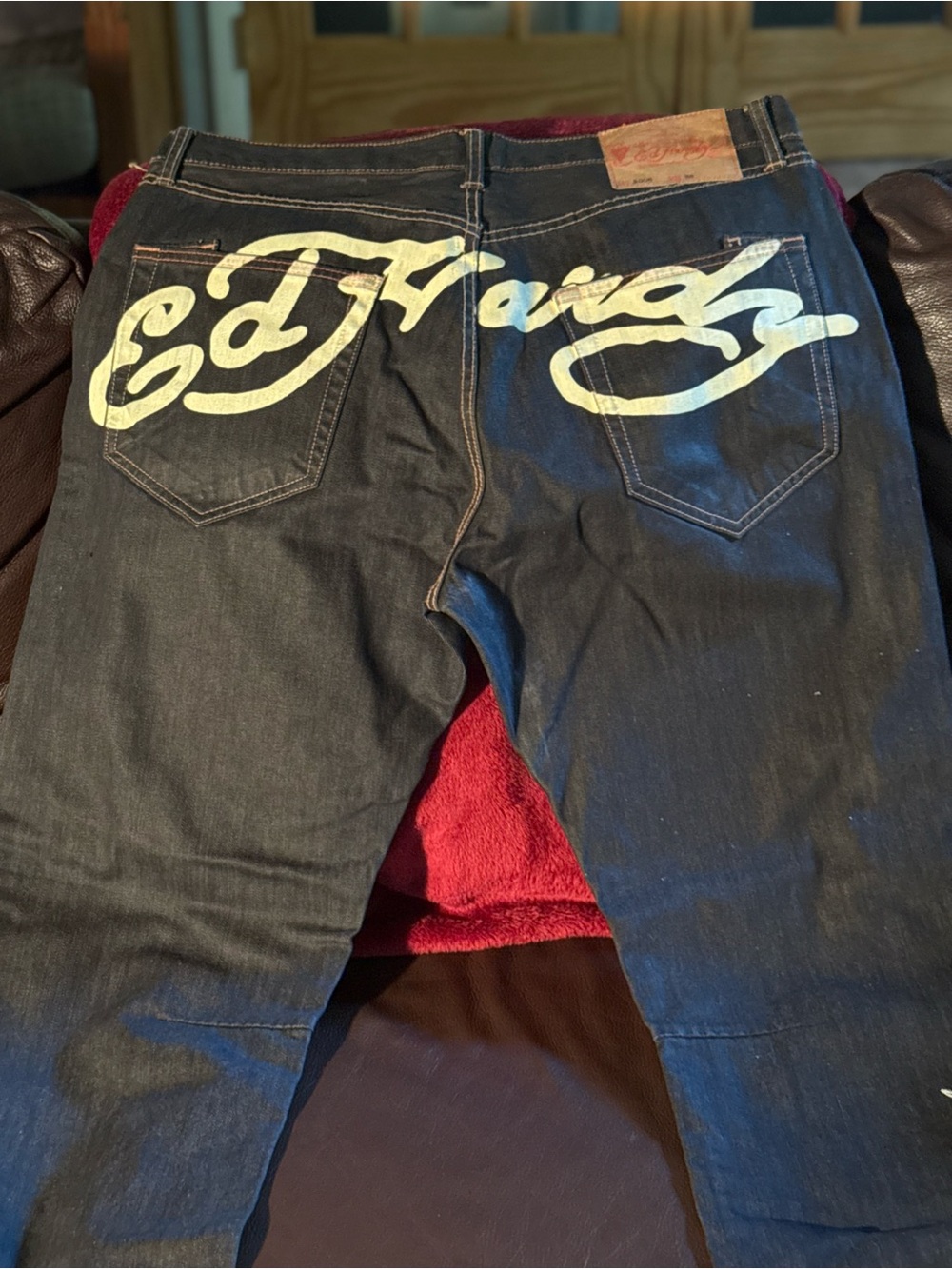 Vintage 2008 Ed Hardy Men’s Black Graphic Back Jeans